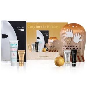 New 7-pc. Cozy For The Holidays Skincare Set